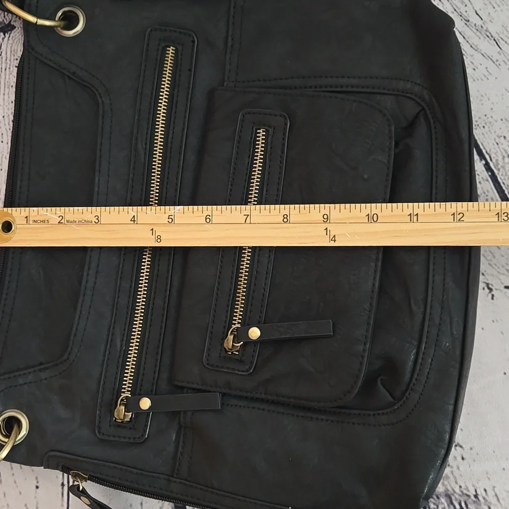 Bueno Black Crossbody Bag
